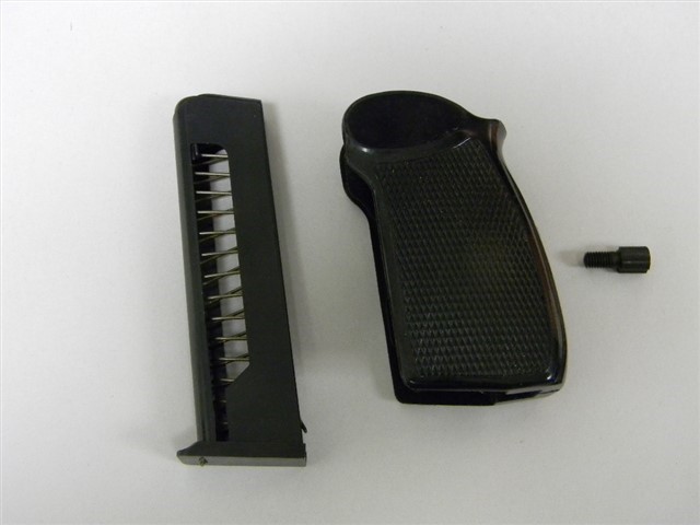 MAKAROV PISTOL MAGAZINE WITH CUT AND GRIP-img-0