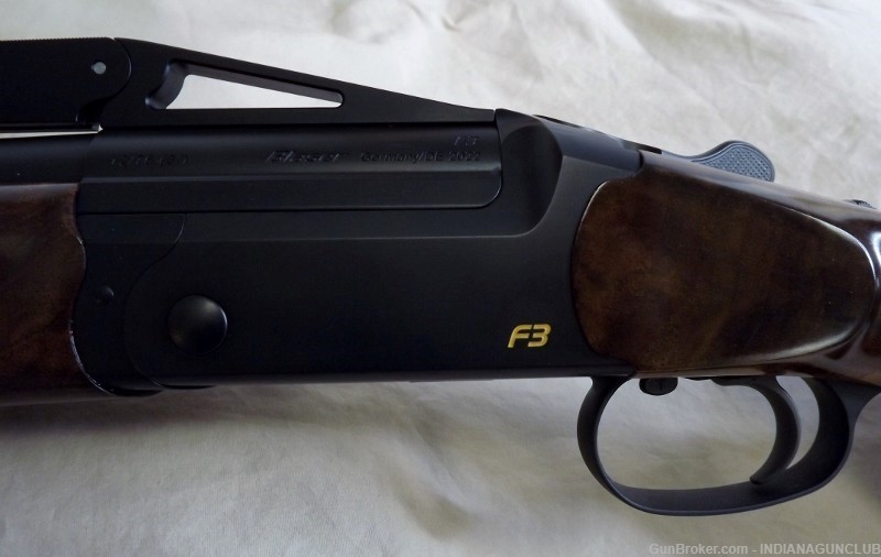 NIB BLASER F3 TRAP COMBO GD 6 12GA 34"/32" CASE-img-11