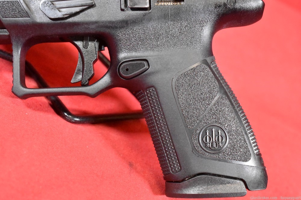 Beretta APX A1 Compact 9mm 15+1-img-12