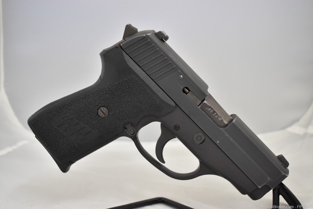 Sig Sauer P239 Pistol .40 S&W Estate Sale-img-4
