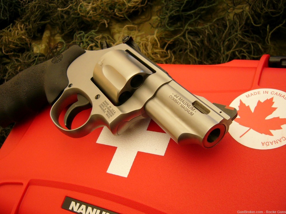 SMITH & WESSON COMBAT 69 MAGNAPORTED .44 MAG BEAR BACK UP KENAI + AMMO S&W -img-2