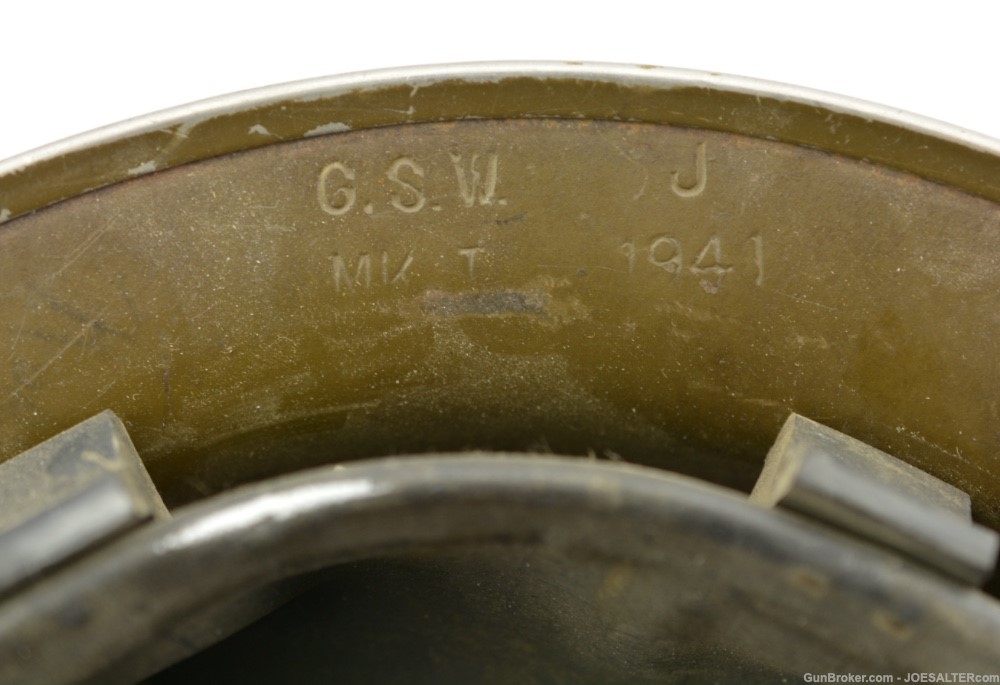 WWII Canadian Mk2 Combat Helmet 1941 Dated-img-4