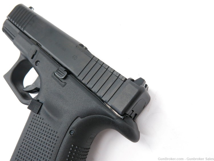 Glock 23 Gen5 MOS .40 4" Semi-Auto Pistol w/ Magazine & Hard Case AS IS-img-4