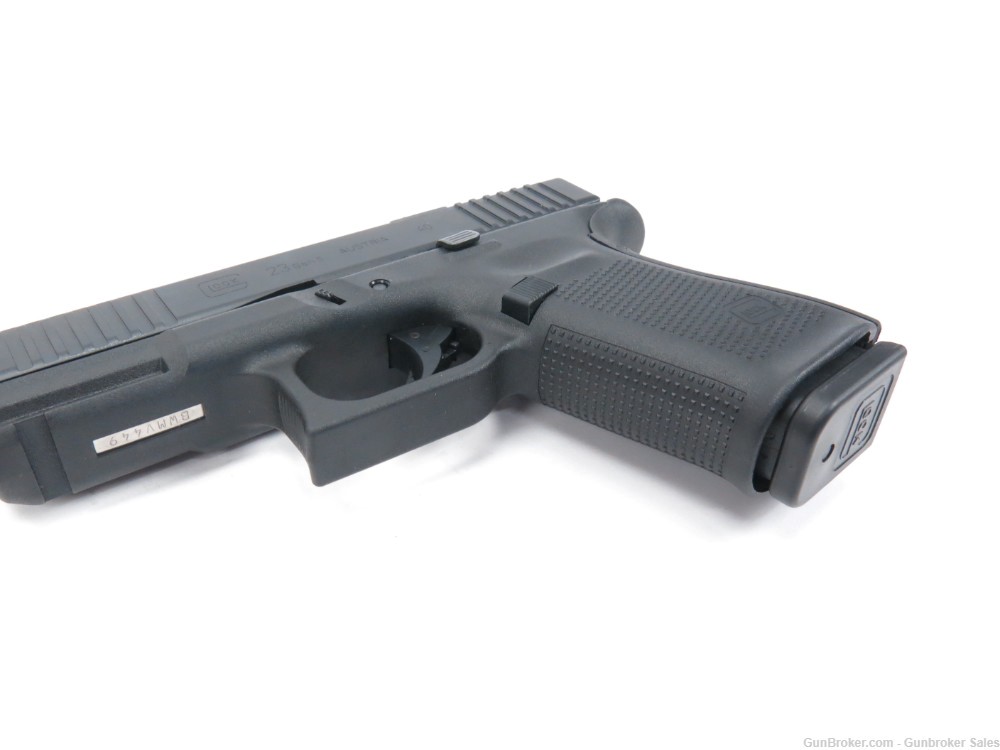 Glock 23 Gen5 MOS .40 4" Semi-Auto Pistol w/ Magazine & Hard Case AS IS-img-5