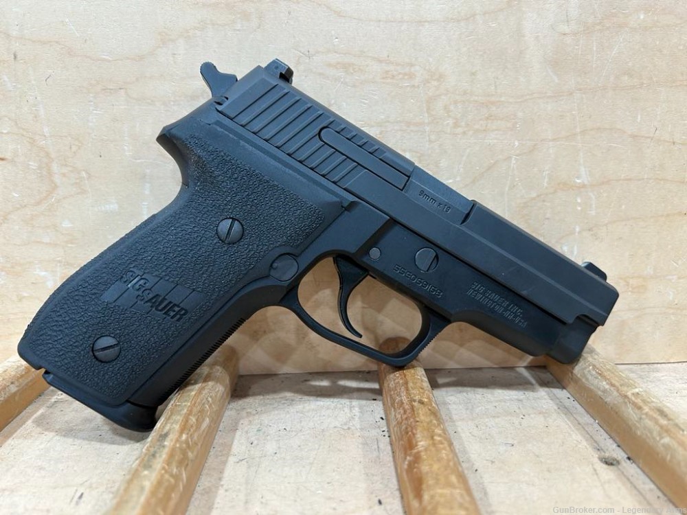 SIG SAUER M11- A1 COMPACT 9MM 25261-img-1