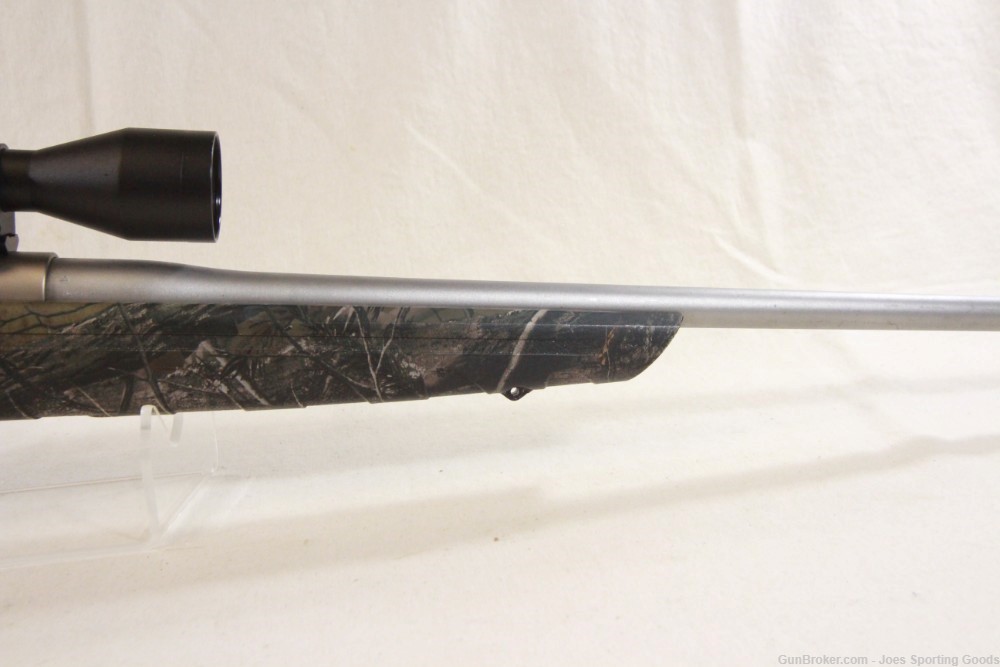 Remington 770 - 7mm Rem. mag Bolt Action Rifle & 3-9x40 Scope-img-3