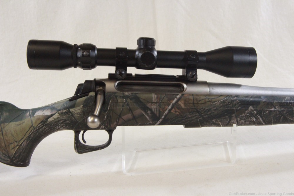Remington 770 - 7mm Rem. mag Bolt Action Rifle & 3-9x40 Scope-img-2