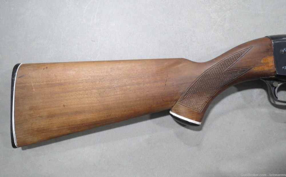 Ithica 37, 12-gauge 2 3/4" only, 26-inch barrel with Polychoke, used-img-2