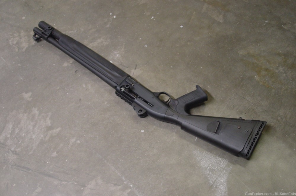 Original Beretta 1301 Tactical 12GA semi auto shotgun! Excellent!-img-5