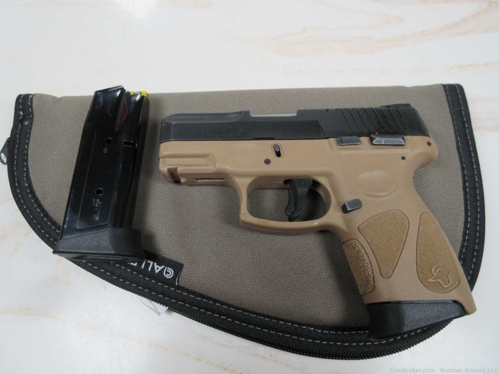 Taurus G2C 9mm 3.2" 2-12rd mags FDE/black manual thumb safety Used-img-0