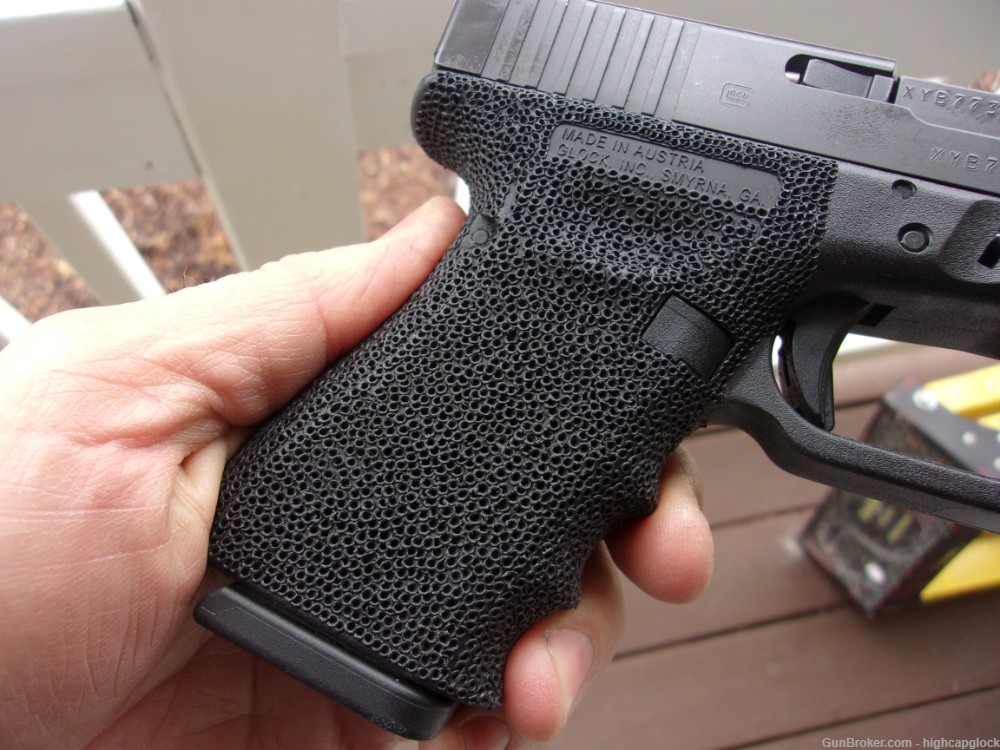 Glock 23 .40 S&W 4" Pistol 99% Hardly Fired DIMPLED Frame  Box G23 $1START-img-9