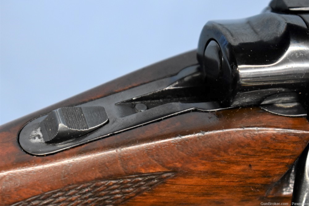 Ruger M77 in 7mm Rem Mag Tang safety made 1978-img-14