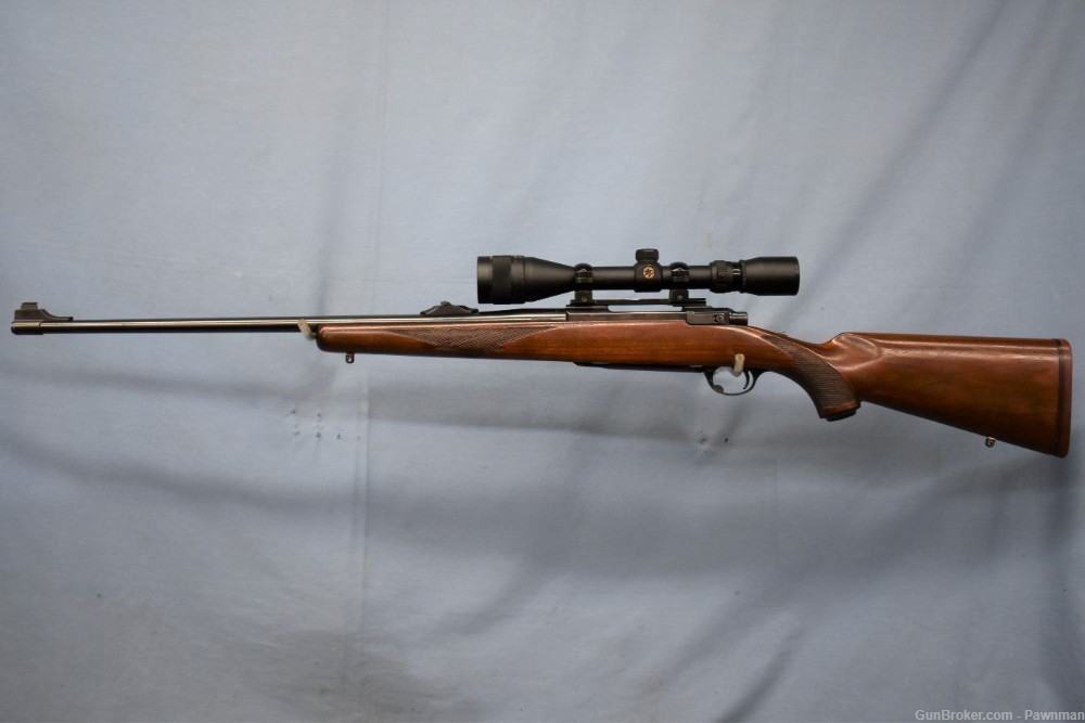 Ruger M77 in 7mm Rem Mag Tang safety made 1978-img-4