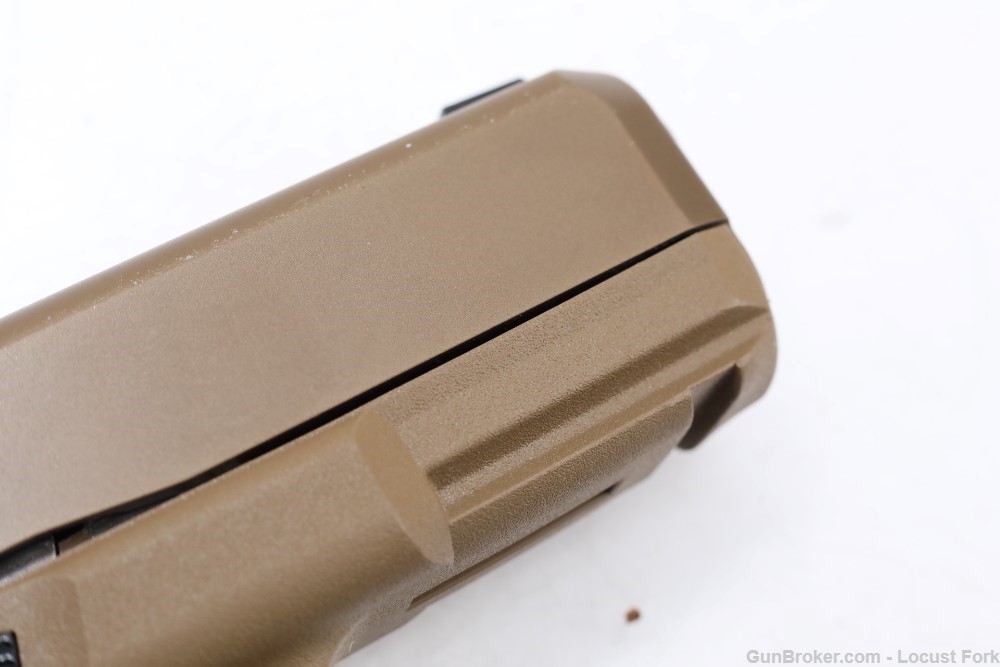 Glock 19X 9mm 4" Desert Tan w/ Factory Box NS 3-17rd Mags NICE! No Reserve-img-27