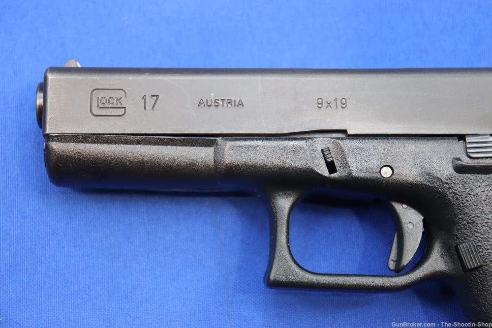 Glock Model G17 GEN1 Pistol AUG 1987 MFG 17 GEN 1 9MM CL Prefix PTY Code-img-3