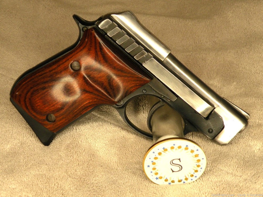 Taurus PT22 TWO-TONE w/Rosewood Grips PT 22  w/Factory Box -img-1