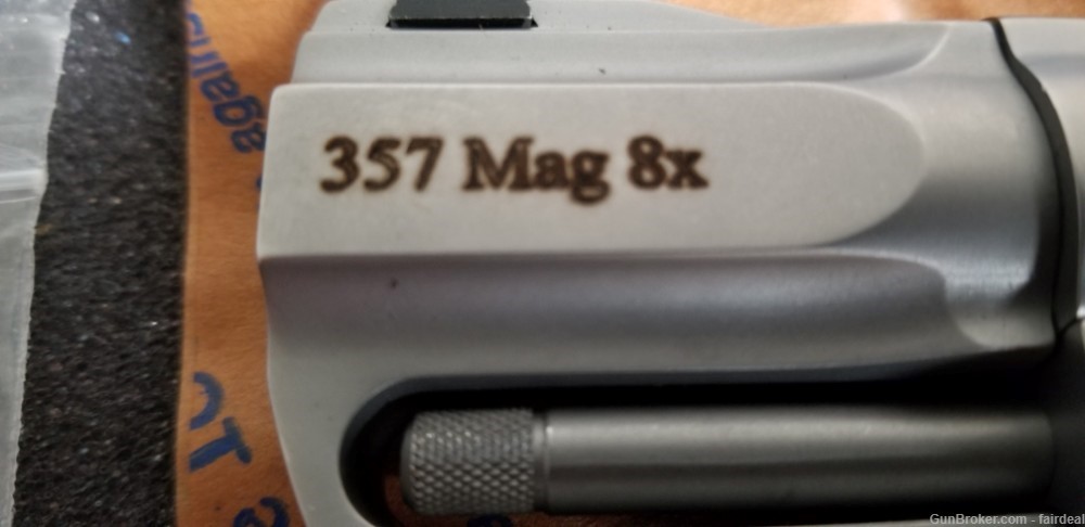 Smith & Wesson Model 627 Performance Center 357 Mag 8 SHOT NIB-img-5