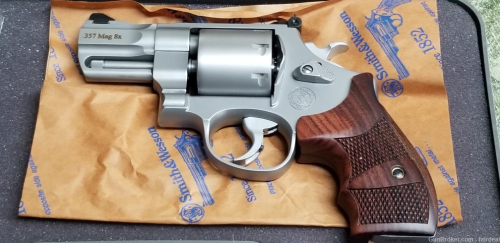 Smith & Wesson Model 627 Performance Center 357 Mag 8 SHOT NIB-img-9