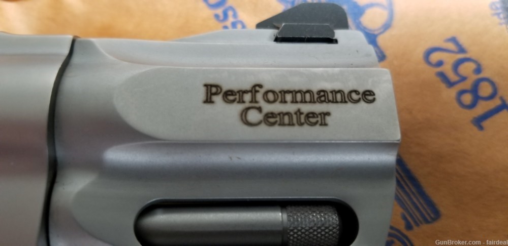 Smith & Wesson Model 627 Performance Center 357 Mag 8 SHOT NIB-img-3