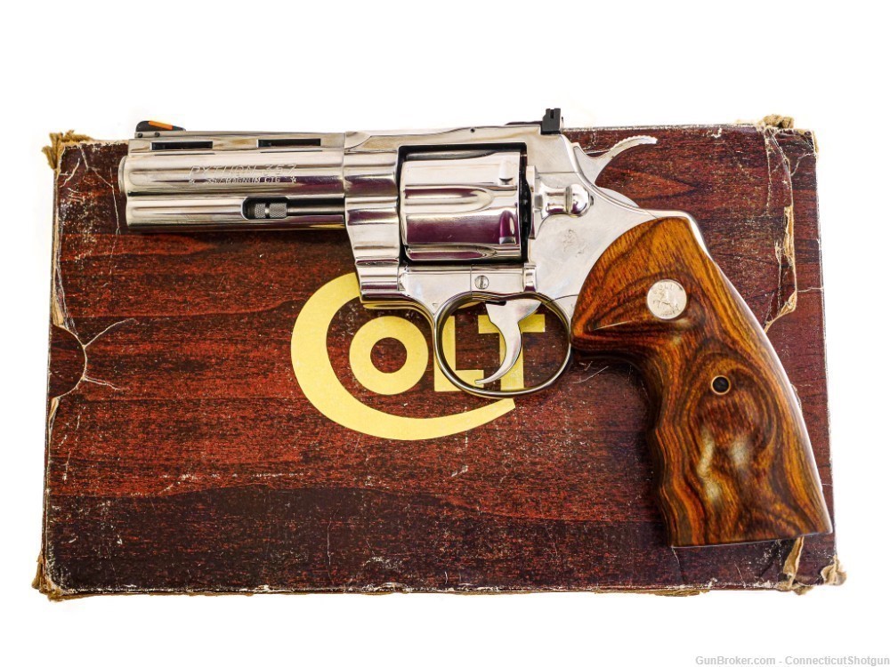 Colt - Python, .357 Magnum. 4" Barrel.-img-1
