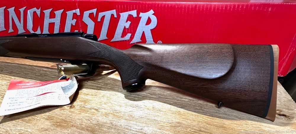 Winchester Model 70 Classic Sporter .270 Weatherby Mag NEW IN BOX MFG 1983-img-14