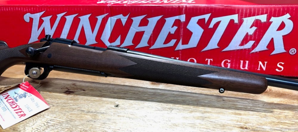 Winchester Model 70 Classic Sporter .270 Weatherby Mag NEW IN BOX MFG 1983-img-6