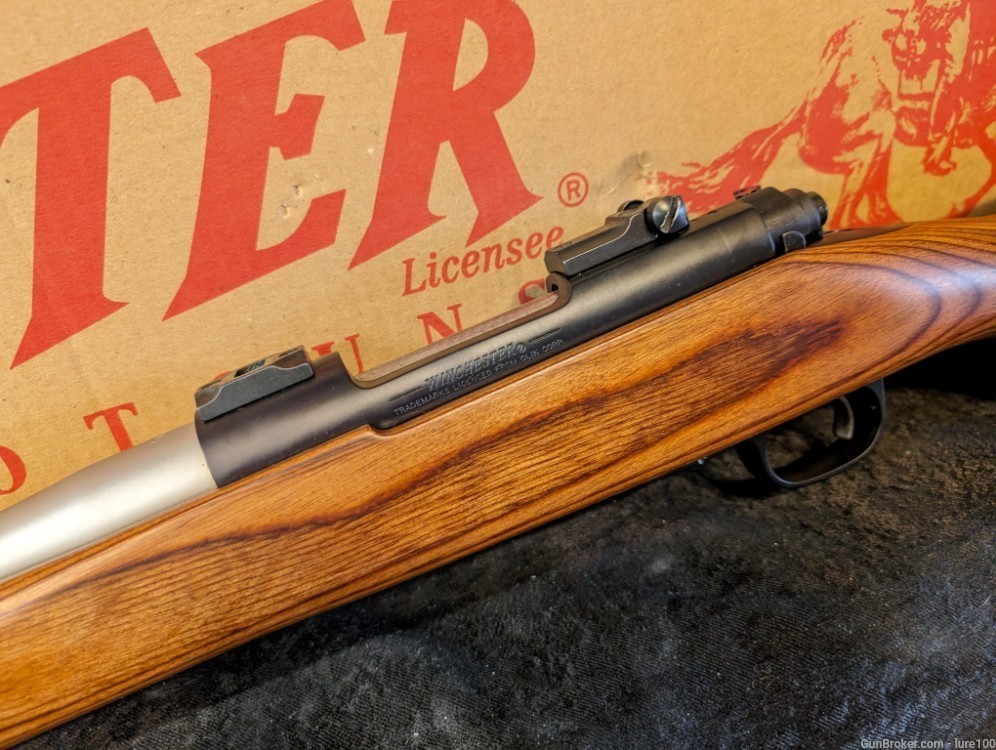 Winchester Model 70 SA COYOTE 22-250 STAINLESS Laminated Varmint w box-img-31