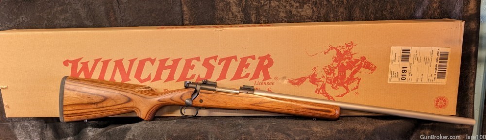 Winchester Model 70 SA COYOTE 22-250 STAINLESS Laminated Varmint w box-img-0