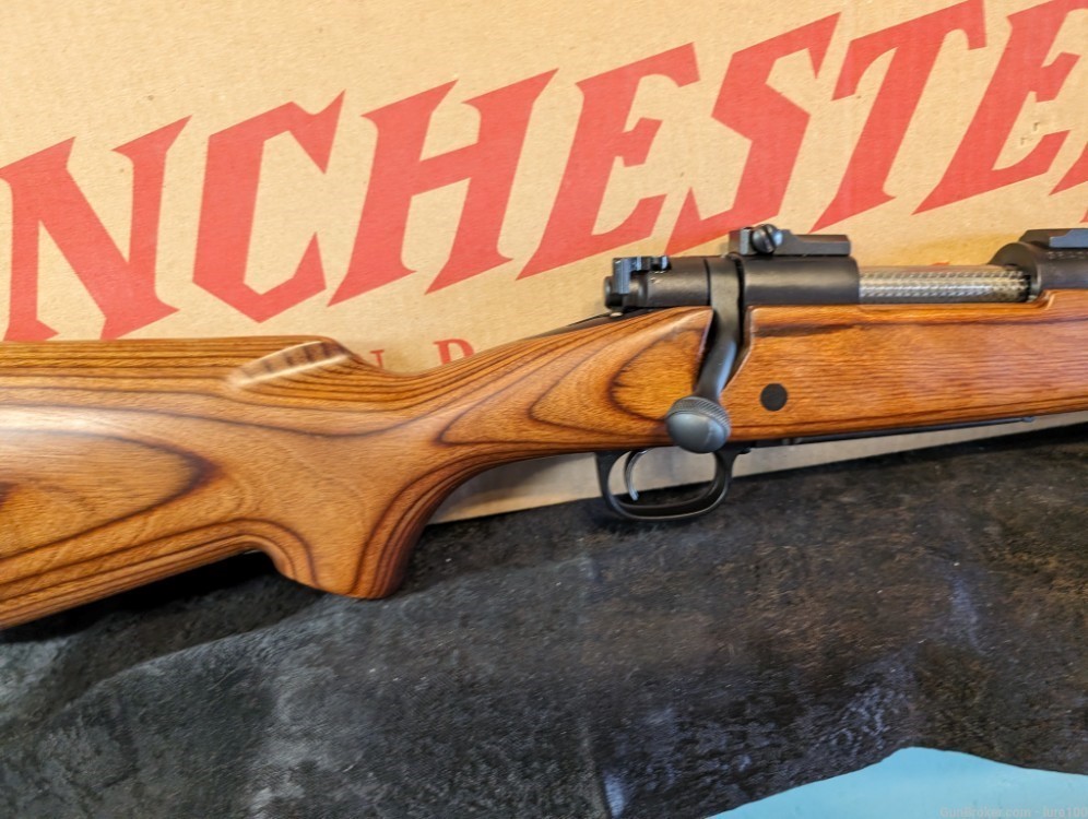 Winchester Model 70 SA COYOTE 22-250 STAINLESS Laminated Varmint w box-img-2