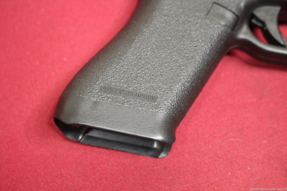 Glock 17 Gen 1 W/Date Code - 9mm Semi Auto Pistol, Austria Made - 1988-img-12