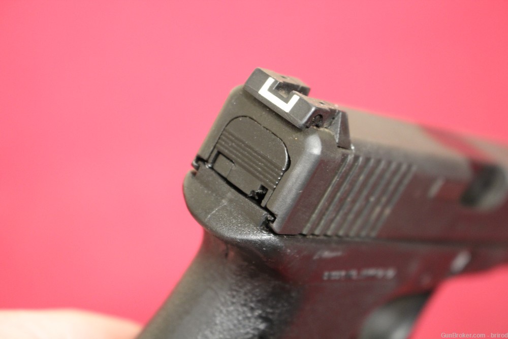 Glock 17 Gen 1 W/Date Code - 9mm Semi Auto Pistol, Austria Made - 1988-img-17