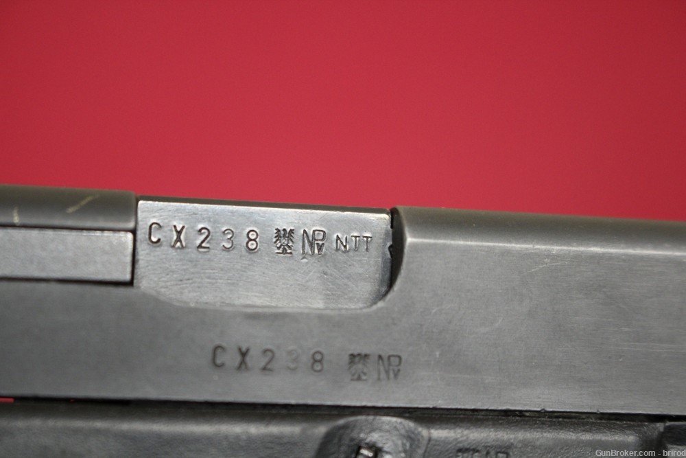 Glock 17 Gen 1 W/Date Code - 9mm Semi Auto Pistol, Austria Made - 1988-img-15