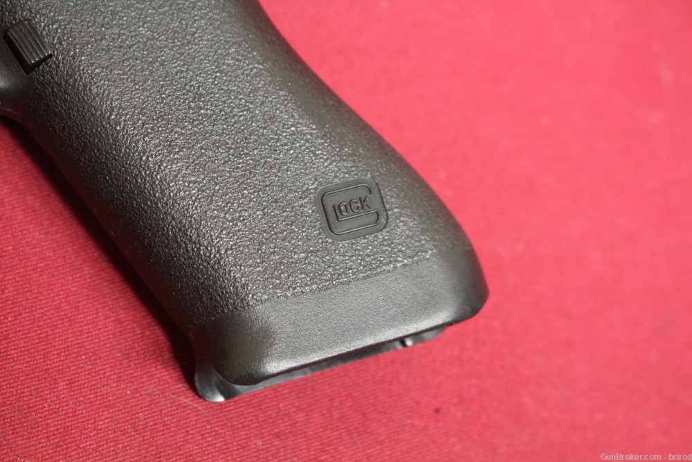 Glock 17 Gen 1 W/Date Code - 9mm Semi Auto Pistol, Austria Made - 1988-img-27