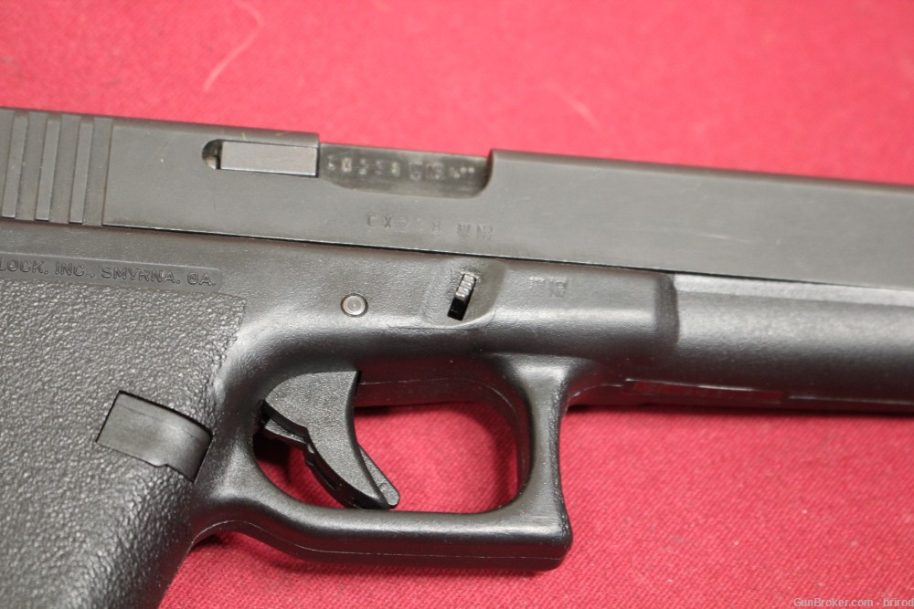 Glock 17 Gen 1 W/Date Code - 9mm Semi Auto Pistol, Austria Made - 1988-img-6