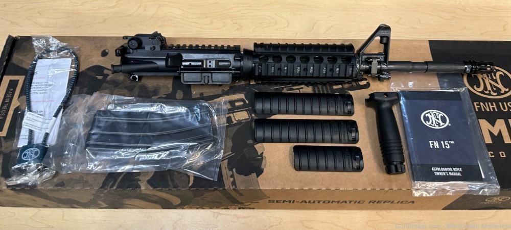 FN M4 Military Collector M4A1 Knights Armament Rail SOCOM Upper F Marked-img-1