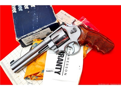 Rare Smith & Wesson 629 Classic DX 6.5" Original Box, Target, Sales Receipt