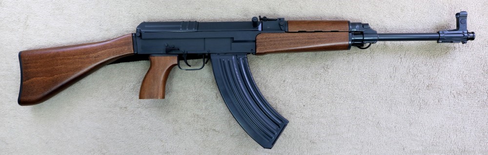 Beautiful Czech Small Arms VZ58 Sporter 7.62x39 w/ wood stock & extras-img-0