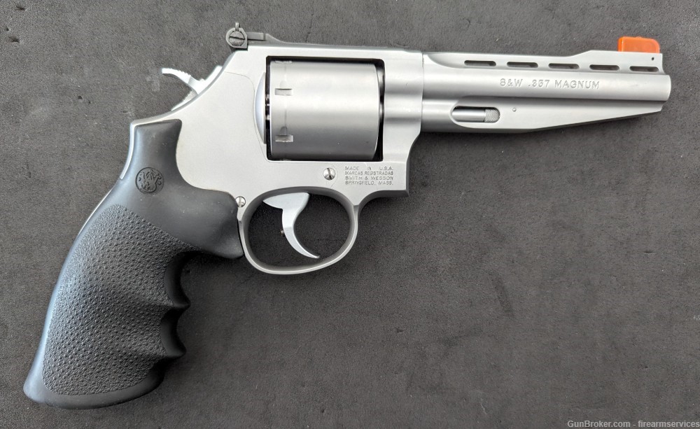 Smith & Wesson 686-6 Plus 5" Performance Center-img-1