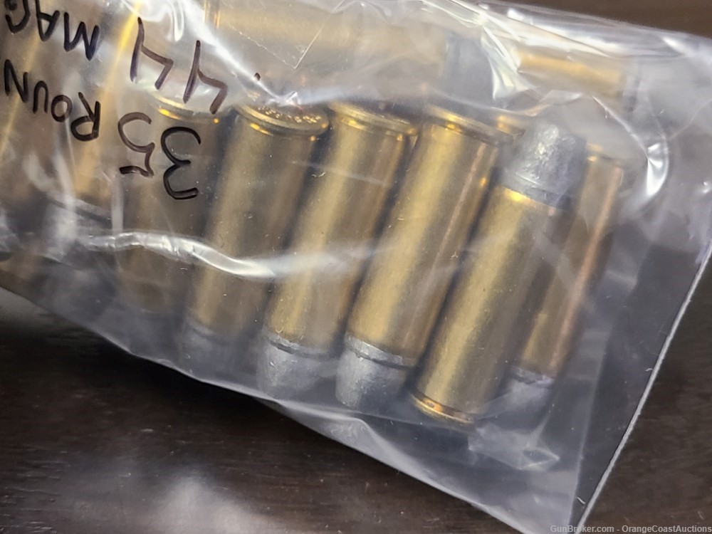 135 Rounds of Federal & W-W Super .44 Rem. Magnum 220gr. Metal Case Bullet -img-1
