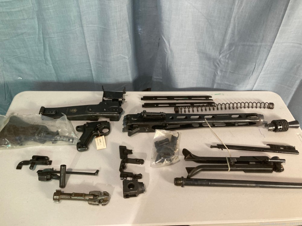MG42 parts kit with German Barrel 8mm and uncut trunnion support-img-0