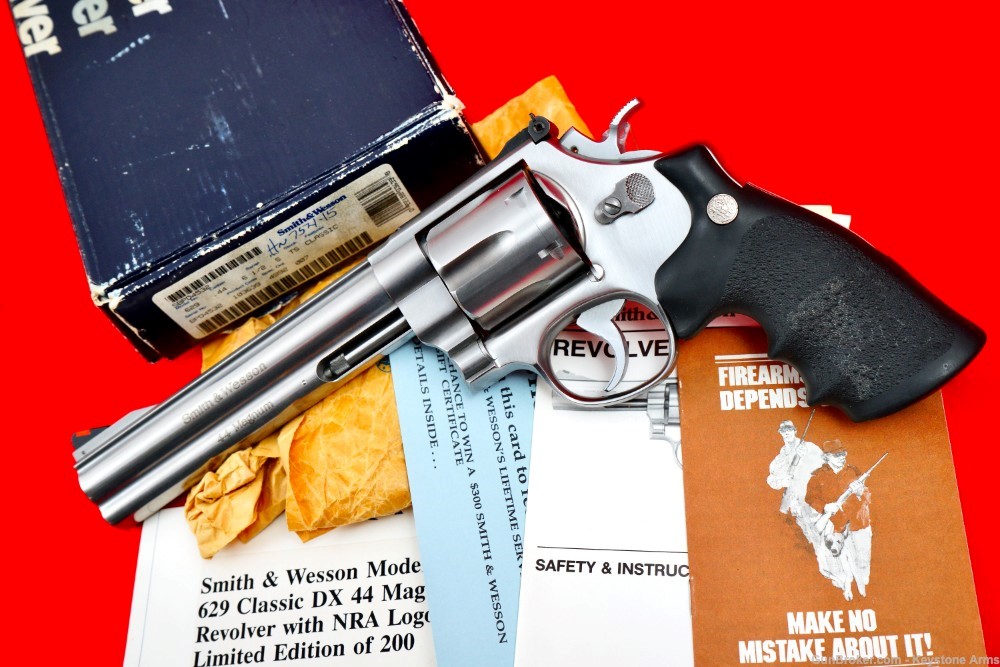 Rare Smith & Wesson 629 Classic .44 MAG NRA Commemorative 1 of 200 LNIB-img-23