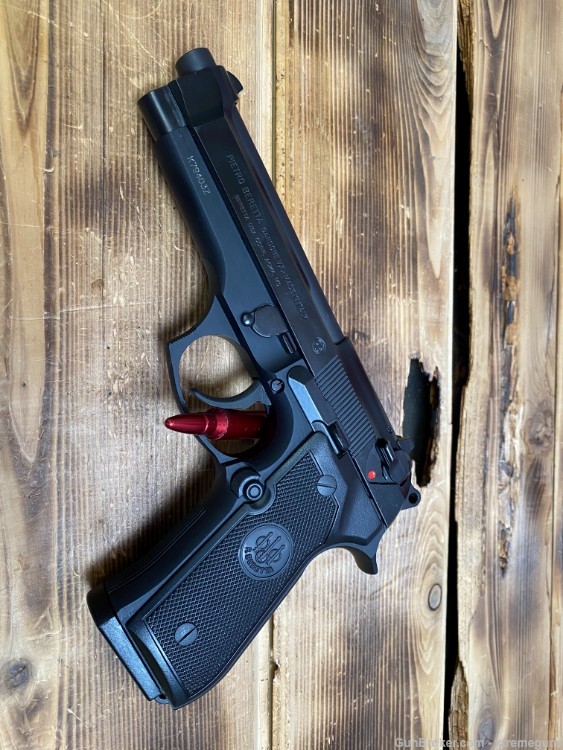 Beretta 92FS-9mm (5")-img-4