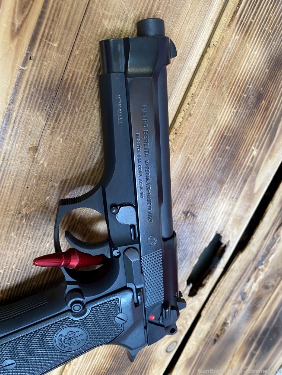 Beretta 92FS-9mm (5")-img-5