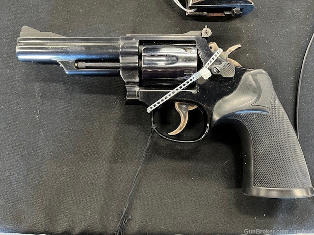 Smith & Wesson 19-4 Revolver -img-1