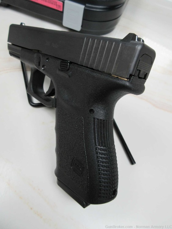 Glock 25 .380ACP 3.5" 2-15rd mags TALO G25 Gen3-img-2