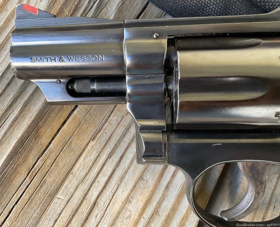 Smith & Wesson Model 19-4, .357 Magnum 2.5” Blue-img-3