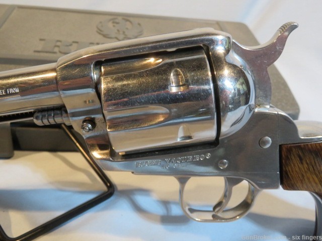 Ruger Original Vaquero, 45 Colt, 5.5" bl., Gunfighter grips-img-3