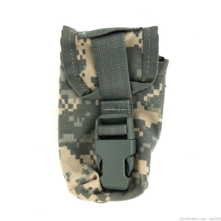 US Army Flash Bang Grenade Pouch, MOLLE-II / ACU, unissued-img-0