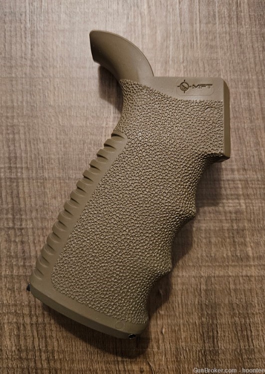 MFT Mission First Tactical ENGAGE AR Pistol Grip, Scorched Dark Earth / FDE-img-0