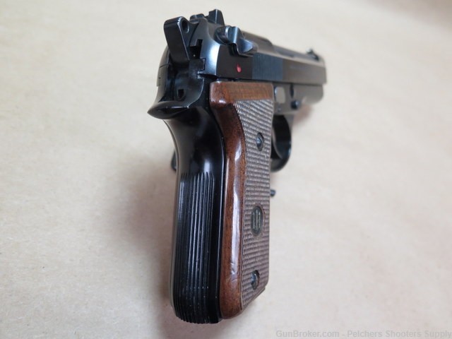 Beretta Model 92SB Compact 9mm 3 mags Excellent Original Condition-img-2